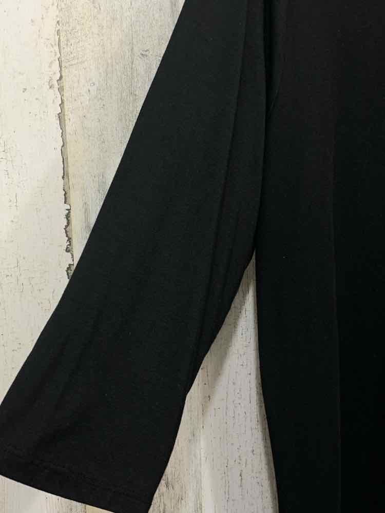 PRE-OWNED TALBOTS PLUS SIZES Size 2X BLACK 3/4 SLEEVES V NECKLINE TOP
