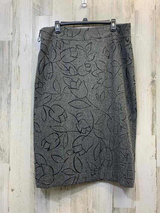 PRE-OWNED EVAN PICONE Dresses and Skirts Size 18 DARK GRAY/BLACK TULIPS Skirt