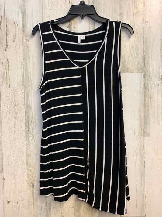 CATO Tops Size M BLK/WHT Stripe SLEEVELESS TOP