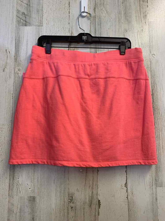 CROWN & IVY Dresses and Skirts Size M CORAL SKORT Skirt