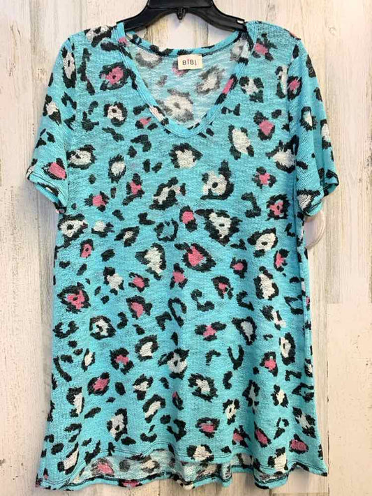 PRE-OWNED BIBI Tops Size L AQUA/PINK CHEETAH PRINT SHORT SLEEVES TOP