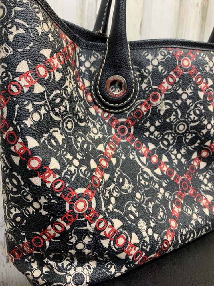 PRE-OWNED CHANEL BLK/WHT/RED Handbag