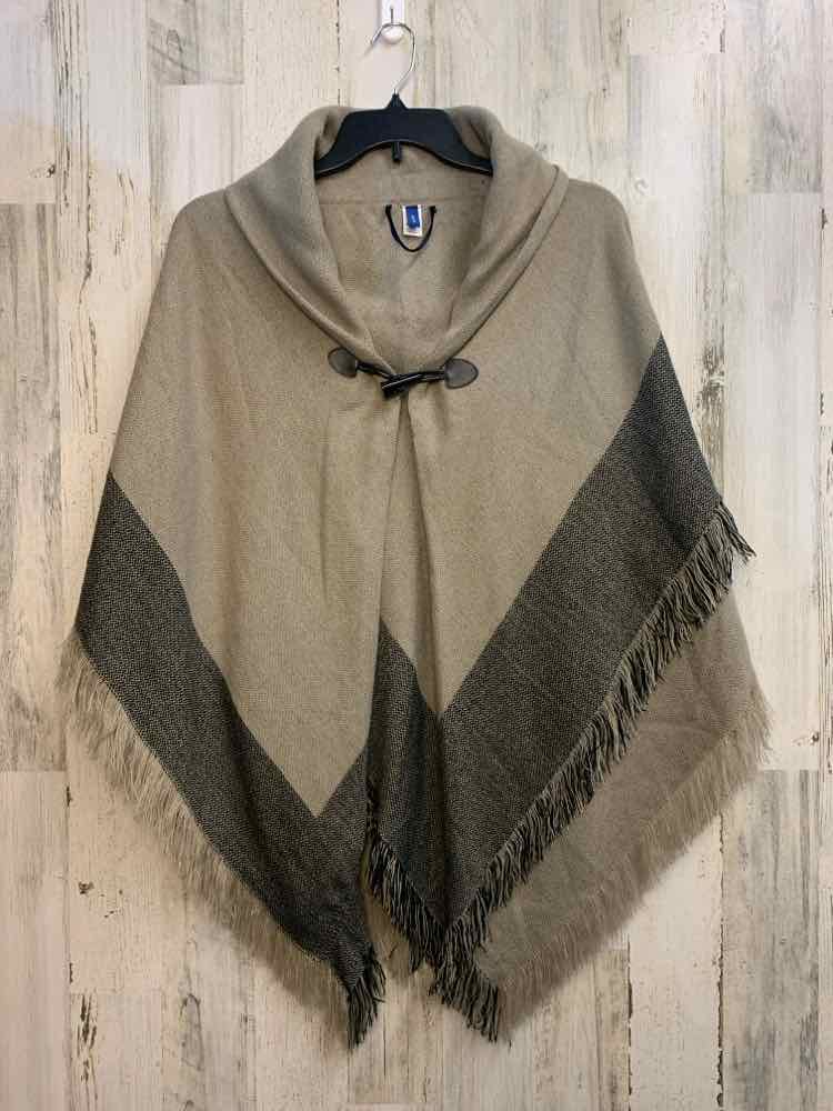 PRE-OWNED APT. 9 Tops Size One Size Taupe TOP/PONCHO W/FRINGE