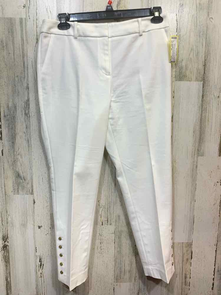 PRE-OWNED Size 10P TALBOTS BOTTOMS White ANKLE Shorts/WHITE ANKLE PANTS W/ BUTTO