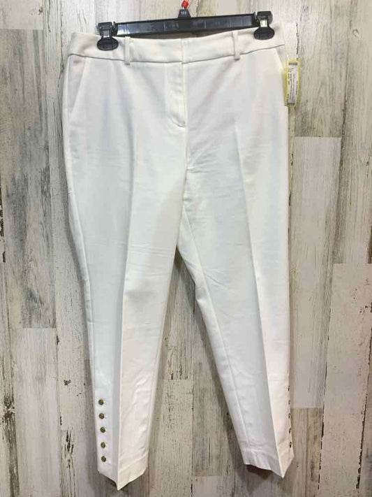 PRE-OWNED Size 10P TALBOTS BOTTOMS White ANKLE Shorts/WHITE ANKLE PANTS W/ BUTTO