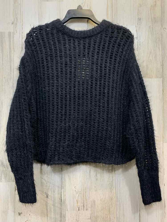 NWT UNIVERSAL THREADS Tops Size M Black LONG SLEEVES Sweater