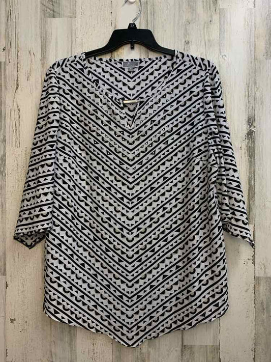 JM COLLECTION Tops Size XL WHT/BLK CHEVRON/ MULTI 3/4 LENGTH TOP