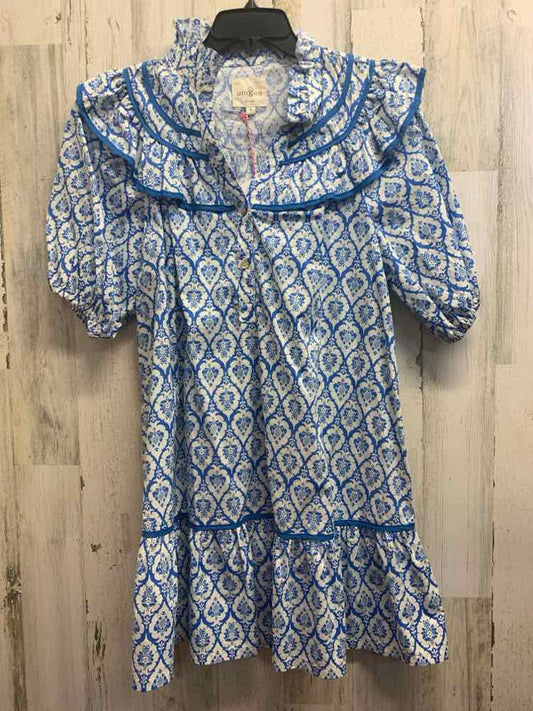 NWT UMGEE Dresses and Skirts Size M WHITE/BLUE MEDALION MINI Dress/WHITE/BLUE ME