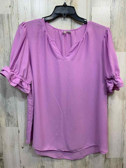PRE-OWNED CATO/V-NECK SHORT PUFF SLEEVE SMOCKED CUFF RELAXED FIT