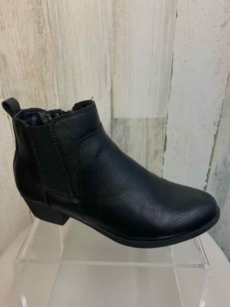 SUGAR SHOES 6M Black ANKLE BOOT Shoes