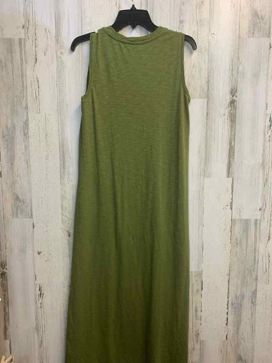 CHICOS Dresses and Skirts Size 0 PEA GREEN SLEEVELESS Dress