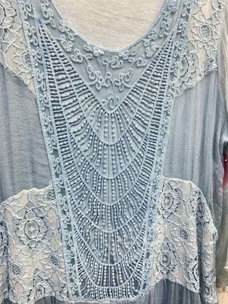 PRE-OWNED SIMPLY COUTURE Tops Size XL BABY BLUE Chiffon 3/4 SLEEVE TUNIC
