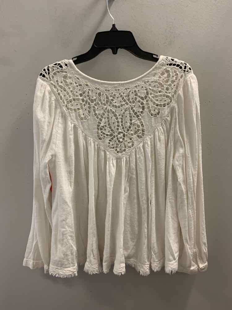 FREE PEOPLE Tops Size M White LONG SLEEVES TOP