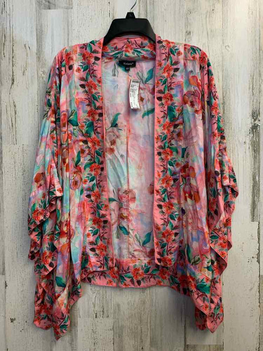 PRE-OWNED TOLANI Tops Size osfm PINK/MULTI-COLOR Floral SHORT SLEEVES TOP