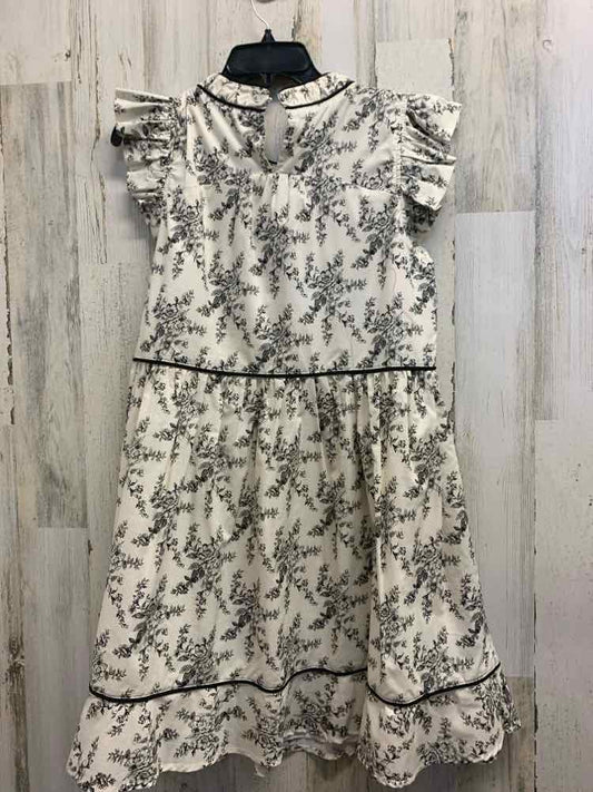 NWT GIGIO Dresses and Skirts Size M WHITE/BLACK Floral SUNDRESS Dress/WHITE/BLAC