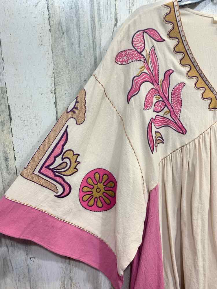 PRE-OWNED EASEL Tops Size L CREAM/PURPLE/TAN/PINK STEM W/ LEAVES TUNIC TUNIC/FLO