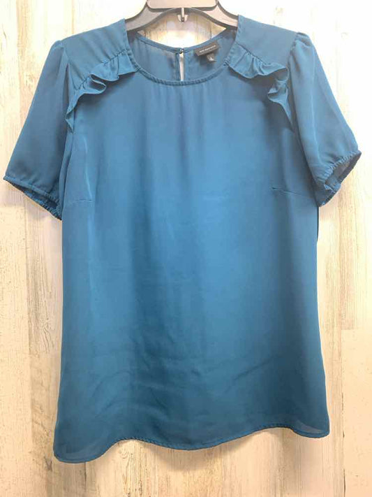 PRE-OWNED WHO WHAT WEAR Tops Size L Teal Solid SHORT SLEEVES TOP/TEAL SHORT SLEE
