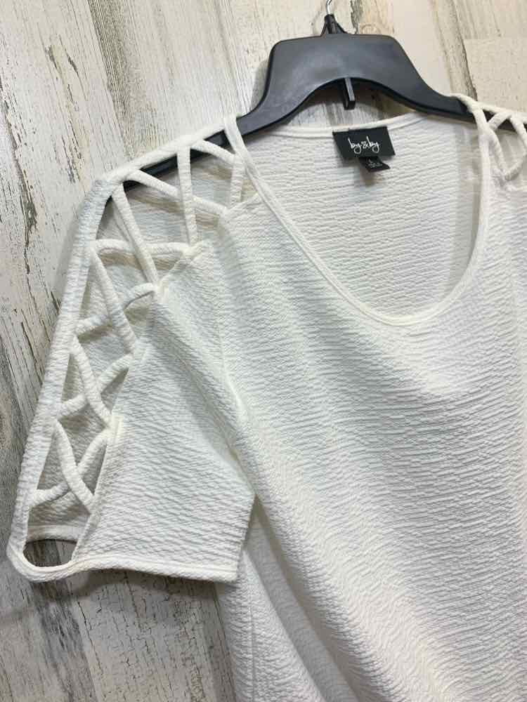 PRE-OWNED BY & BY Tops Size L White Polyester Blend RAYON Solid Blouse