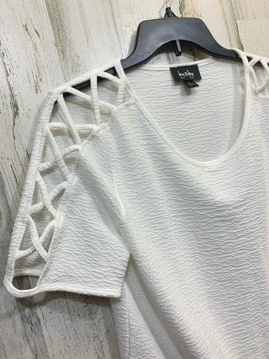PRE-OWNED BY & BY Tops Size L White Polyester Blend RAYON Solid Blouse