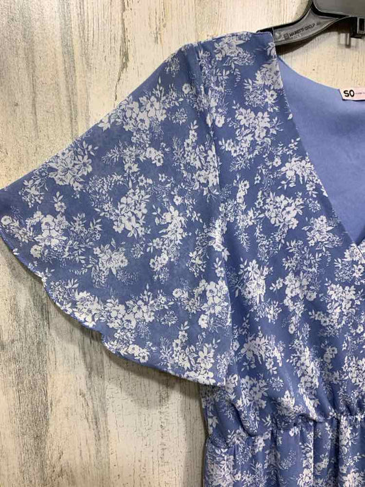 PRE-OWNED SO GOODS FOR LIFE Dresses and Skirts Size L WHT/BLU Floral Dress