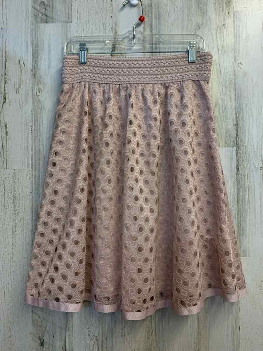 PRE-OWNED METROWEAR Dresses and Skirts Size PXL Pink CIRCLES KNEE LENGTH Skirt