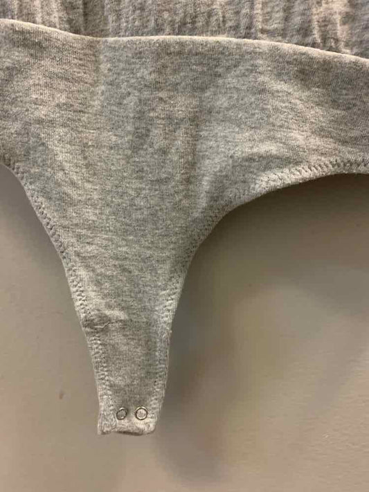 Size XS CALVIN KLEIN Gray TOP