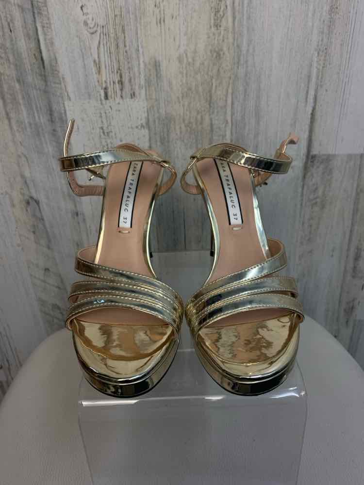 ZARA SHOES 37 Gold STILETTO Shoes