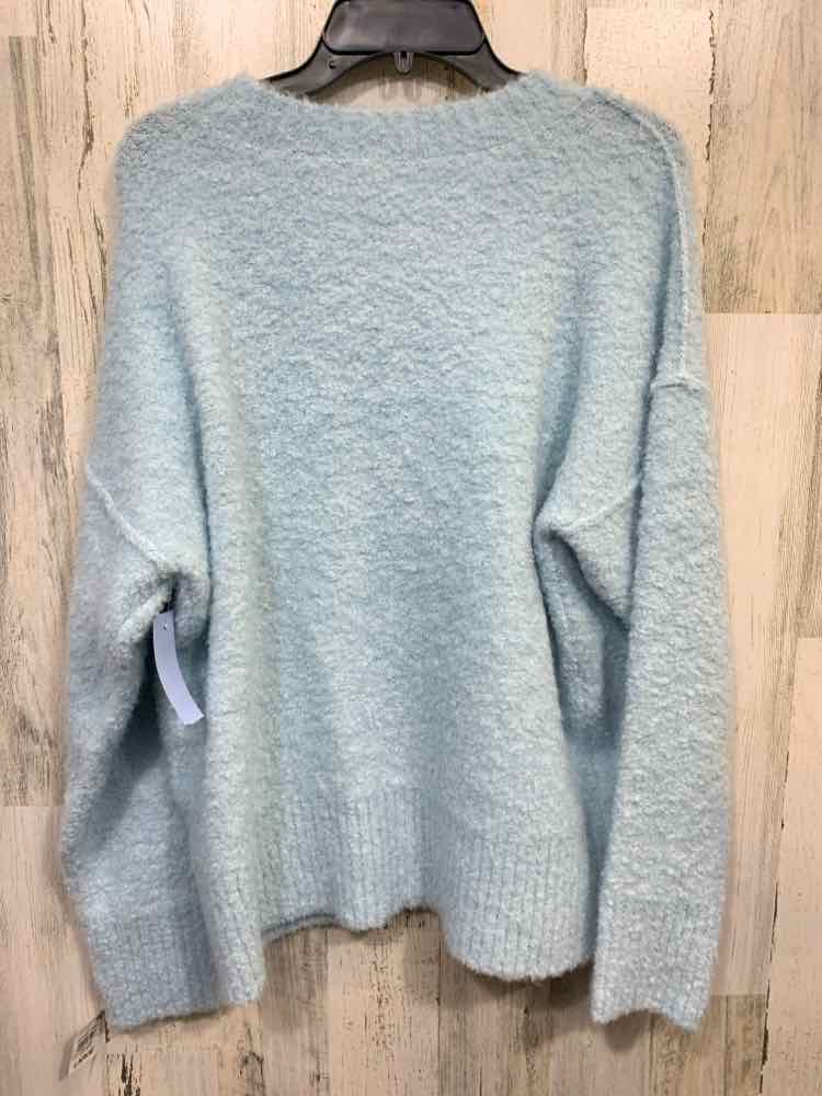 NWT ON 34TH Size L Tops BABY BLUE SHERPA Solid LONGSLEEVE SWEATER