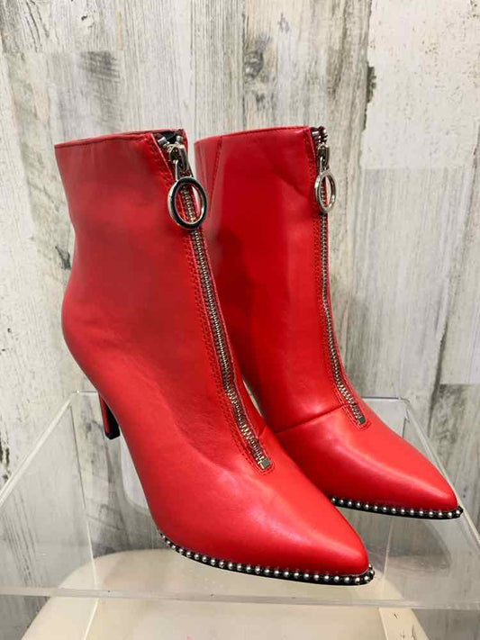 NWT BAR lll SHOES Shoe Size 5.5 Red Shoes ZIPPED FRONT SLIM HEEL BEADED BOTTOM