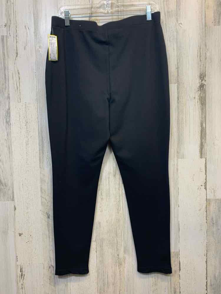 PRE-OWNED Size 2 CHICOS BOTTOMS Black Solid PANTS Pants/CASUAL BLACK STRETCHY WA
