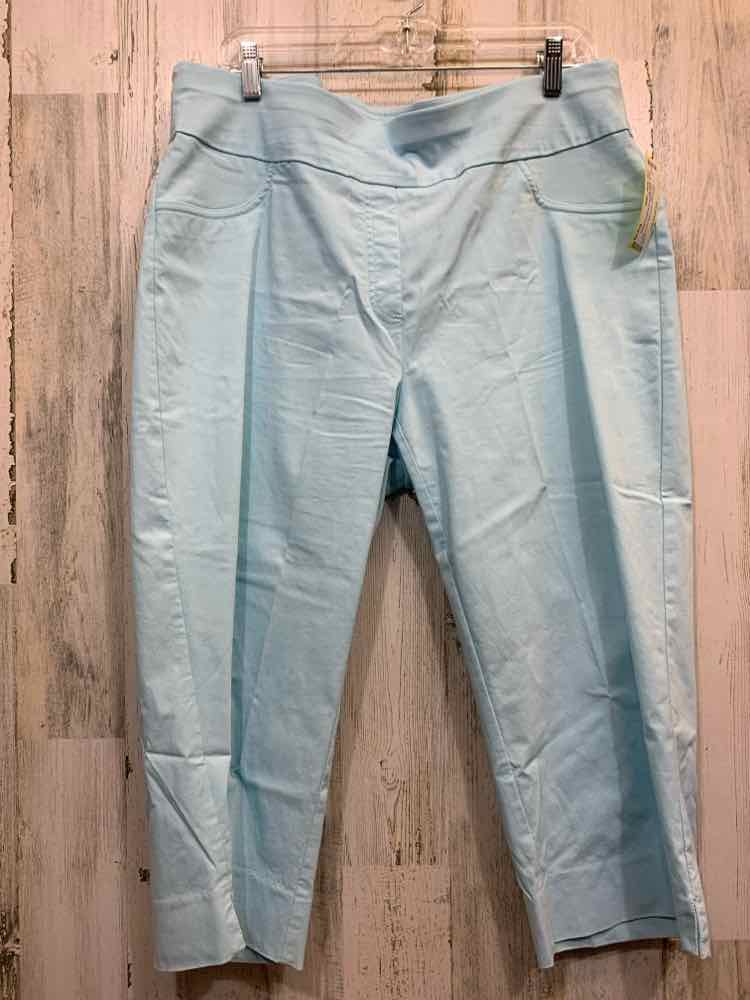 PRE-OWNED Size 18W RUBY RD BOTTOMS LIGHT BLU Solid CAPRI Pants