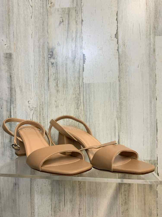 NWT A NEW DAY SHOES Shoe Size 8.5 Tan Solid BLOCK HEEL Shoes/TAN, OPEN TOE BLOCK