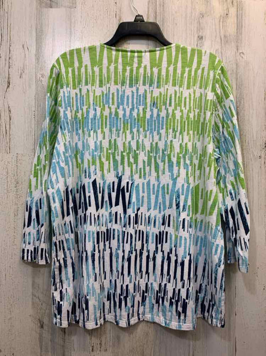PRE-OWNED WEEKEND Tops Size 3 GREEN/BLUE/WHITE RECTANGLES LONG SLEEVES TOP/GREEN