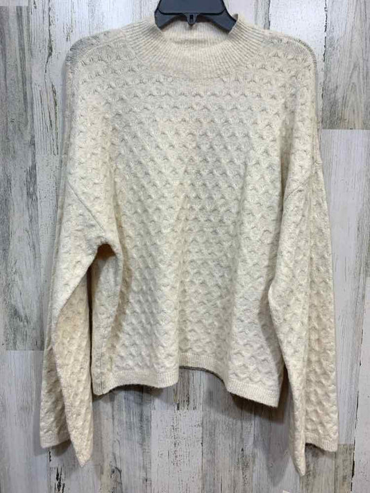 NWT ON 34TH Size M Tops Cream HONEYCOMB LONG SLEEVE/MOCK NECK SWEATER