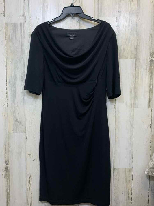 PRE-OWNED CONNECTED Dresses and Skirts Size 14 Black Solid A-LINE Dress/BLACK LO