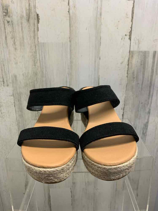 NWT JOURNEE COLLECTION SHOES Shoe Size 7.5 BLK Shoes