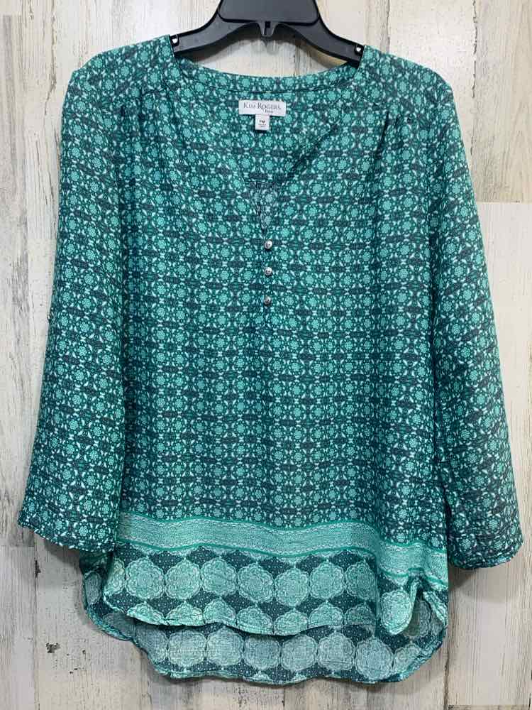 PRE-OWNED KIM ROGERS Tops Size PM GRN/WHT MULTI-PATTERN 3/4 SLEEVE TOP/V-CUT 3 B