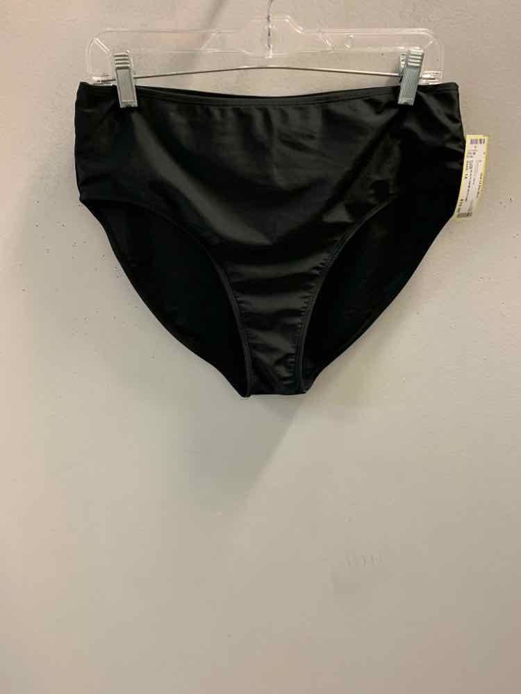 SHEIN PLUS SIZES Size 1X Black Swimsuit