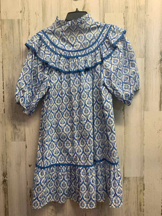 NWT UMGEE Dresses and Skirts Size L WHITE/BLUE MEDALLION SUNDRESS Dress/WHITE/BL