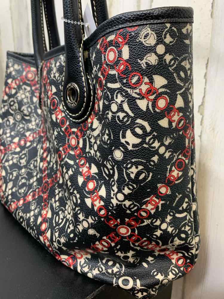 PRE-OWNED CHANEL BLK/WHT/RED Handbag