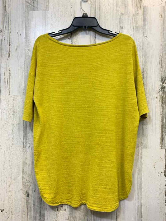 PRE-OWNED LOFT Tops Size M Mustard Solid 3/4 LENGTH TOP/3/4 LENGTH MUSTARD COLOR