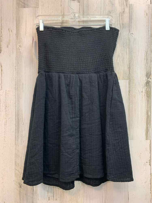 NWT UNIVERSAL THREADS Tops Size L Black Solid TUBE TOP/BLACK STRETCHY TUBE TOP