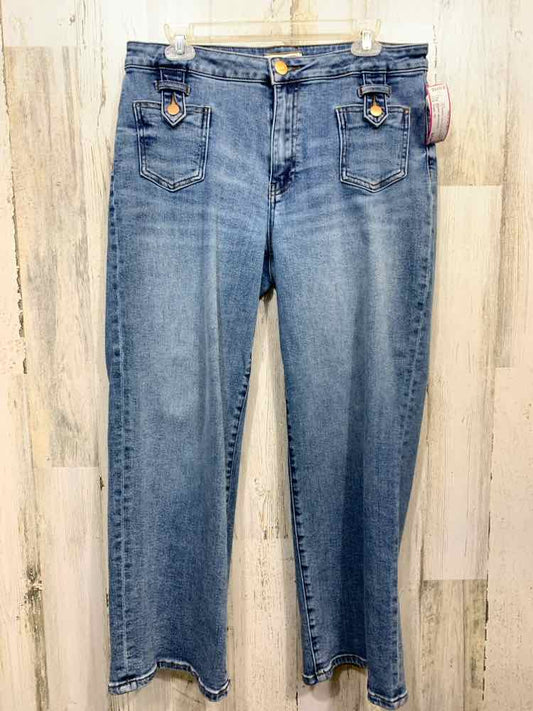 PRE-OWNED KUT Size 10 Tops LIGHT BLU WIDE LEG Jeans