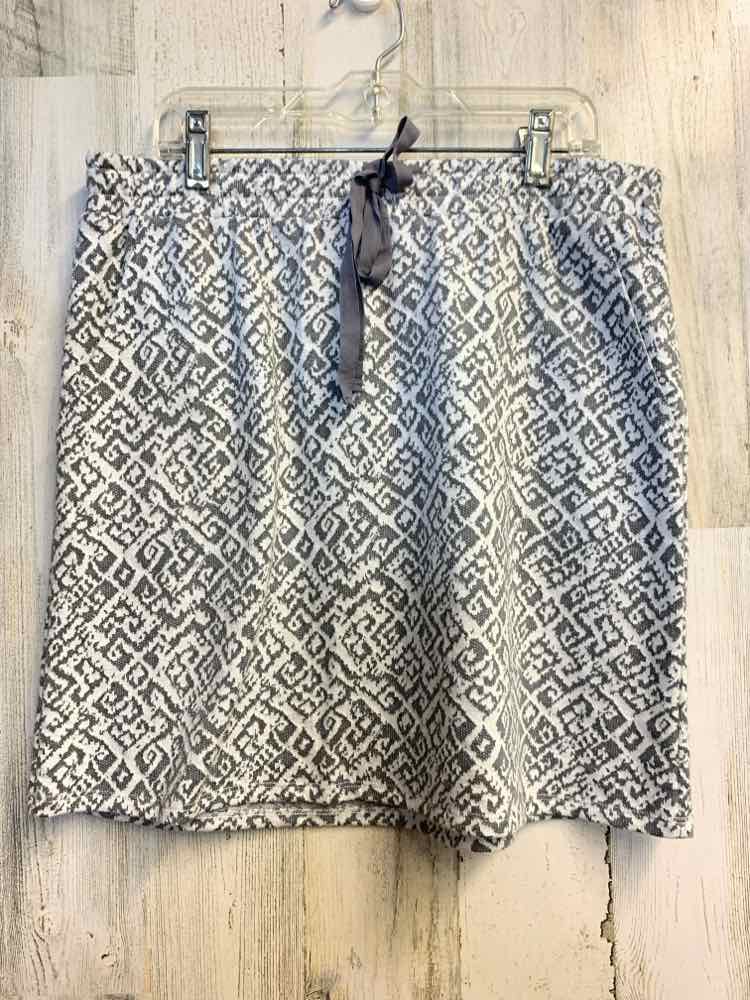 PRE-OWNED LOFT Dresses and Skirts Size S GRAY/WHT PATTERN Skirt