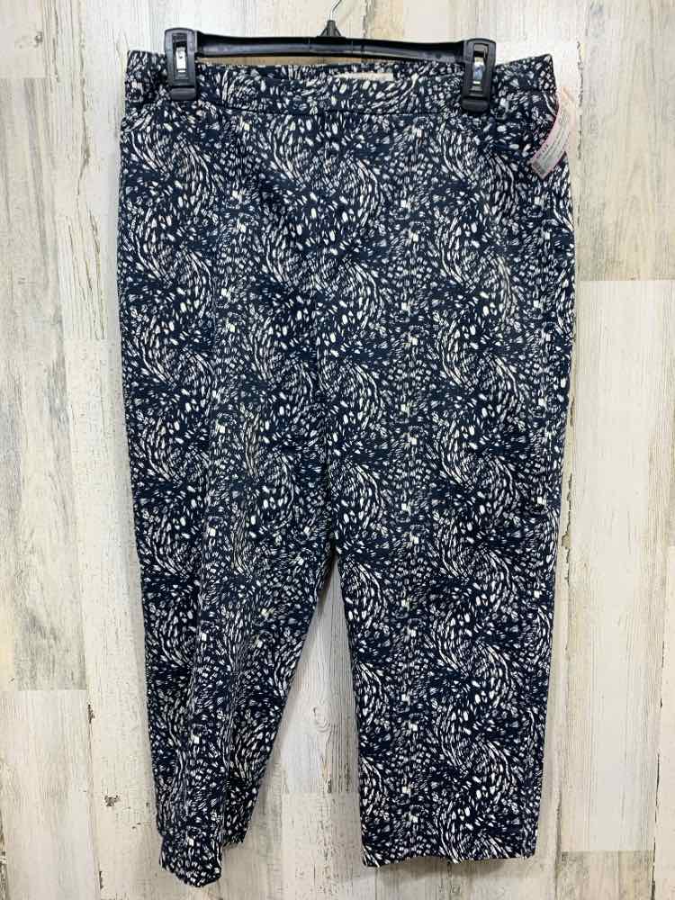 PRE-OWNED Size 10 KIM ROGERS BOTTOMS NAVY/WHITE Floral CAPRI Pants/NAVY/WHITE FL
