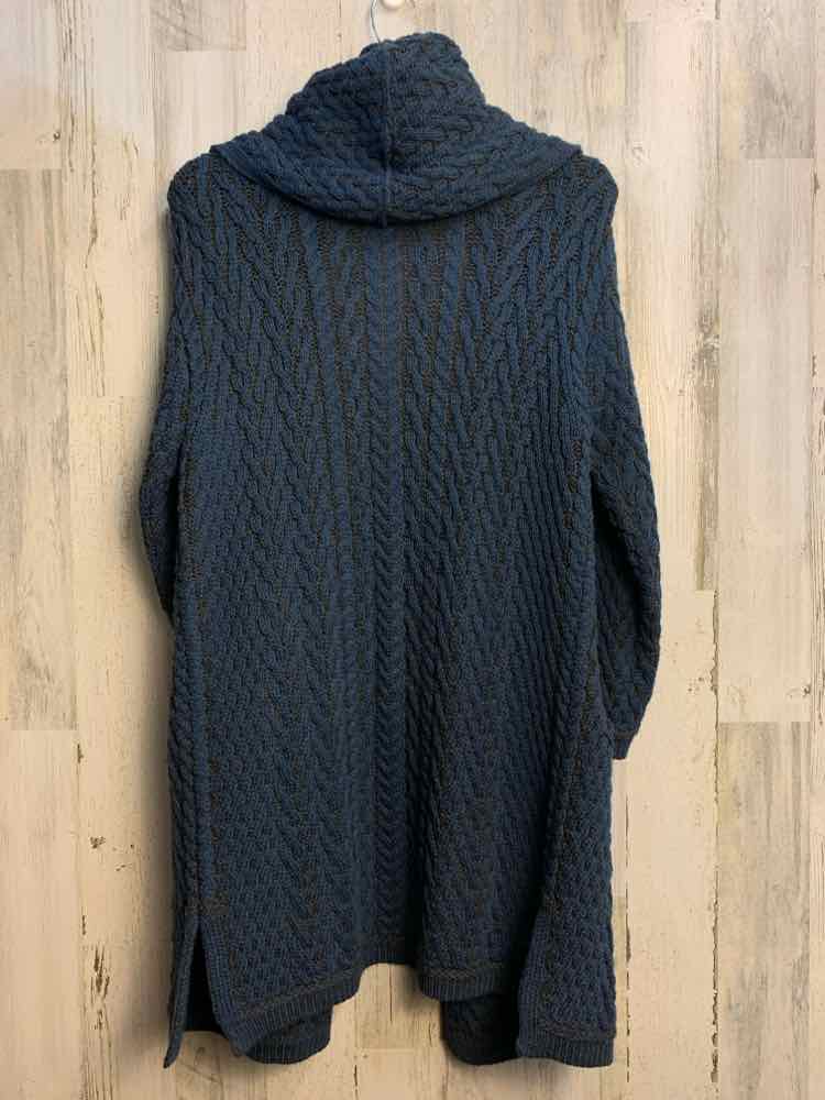 PRE-OWNED ARAN CRAFTS Tops Size M Blue LONG SLEEVES Cardigan/100% MERINO WOOL