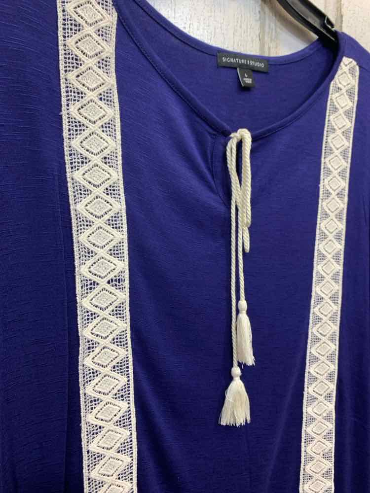 NWT SIGNATURE STUDIO Tops Size L NAVY/WHITE CROCHET SHORT SLEEVES Shirt/NAVY/WHI