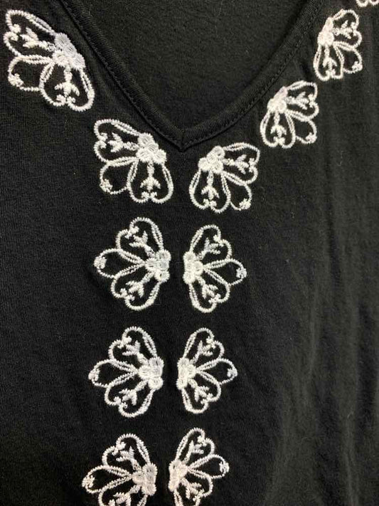 PRE-OWNED LOFT Tops Size M BLACK/WHITE Embroidered SHORT SLEEVES Shirt/BLACK RUF