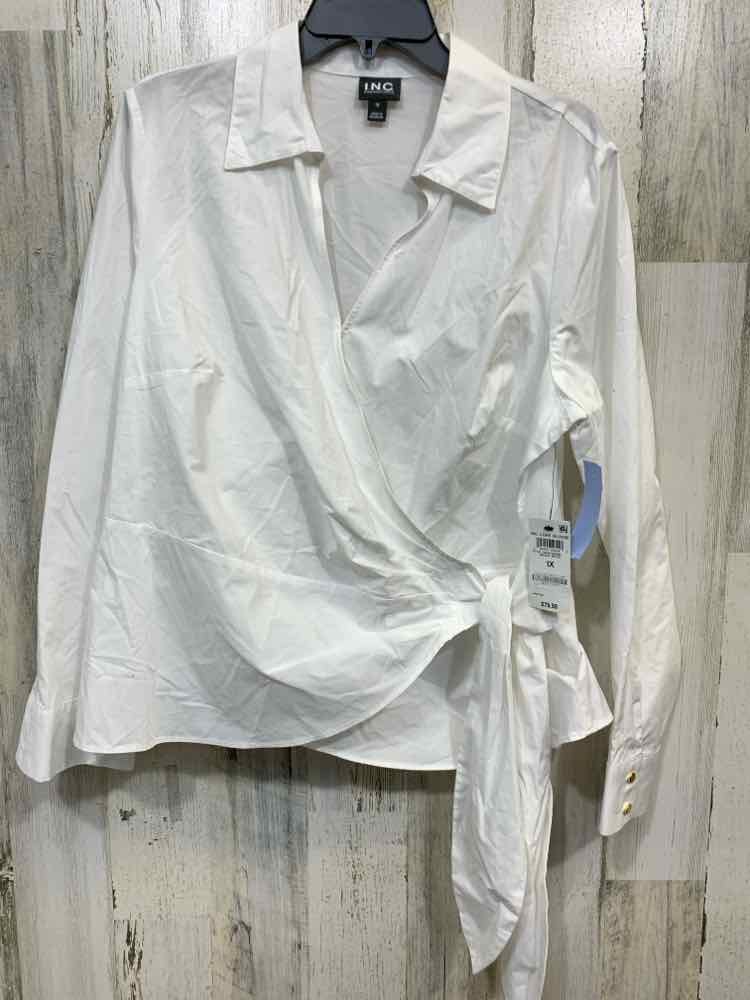 NWT INC Size 1X Tops White Solid LONGSLEEVE Shirt