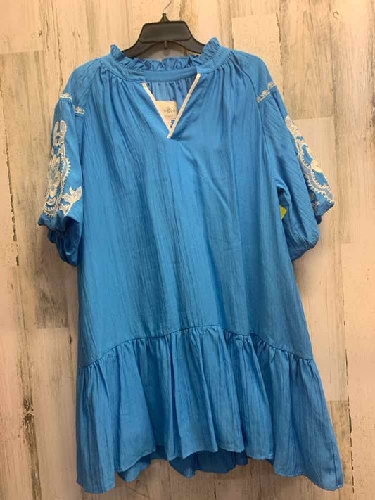NWT UMGEE Dresses and Skirts Size M BLUE/WHITE Embroidered SUNDRESS Dress/BLUE/W